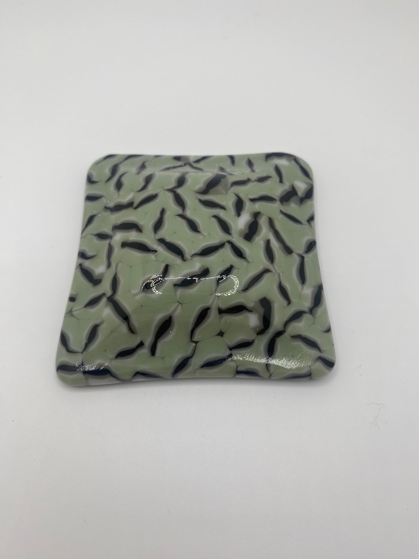 Gray and White Cat Eye Murrine Plate (small)