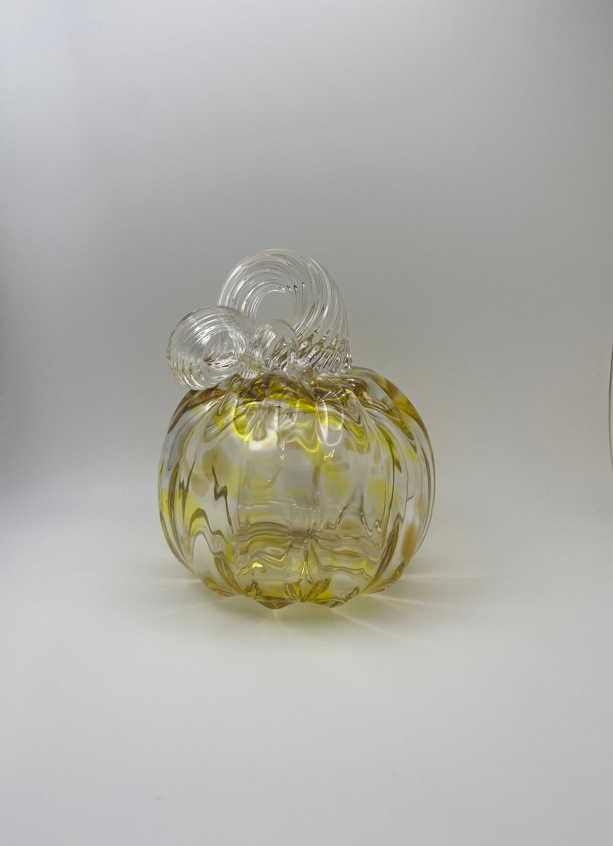 Medium Light Amber Pumpkin 03